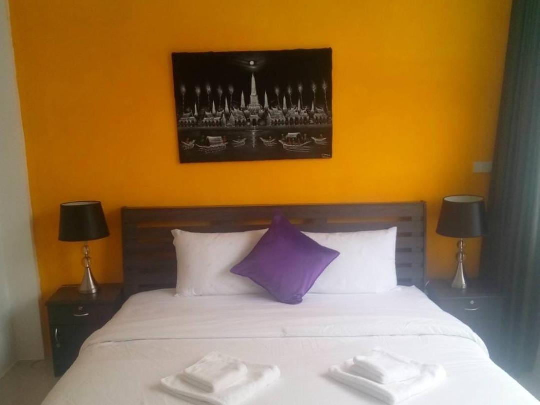 Dorothys Hotel Pattaya Quarto foto