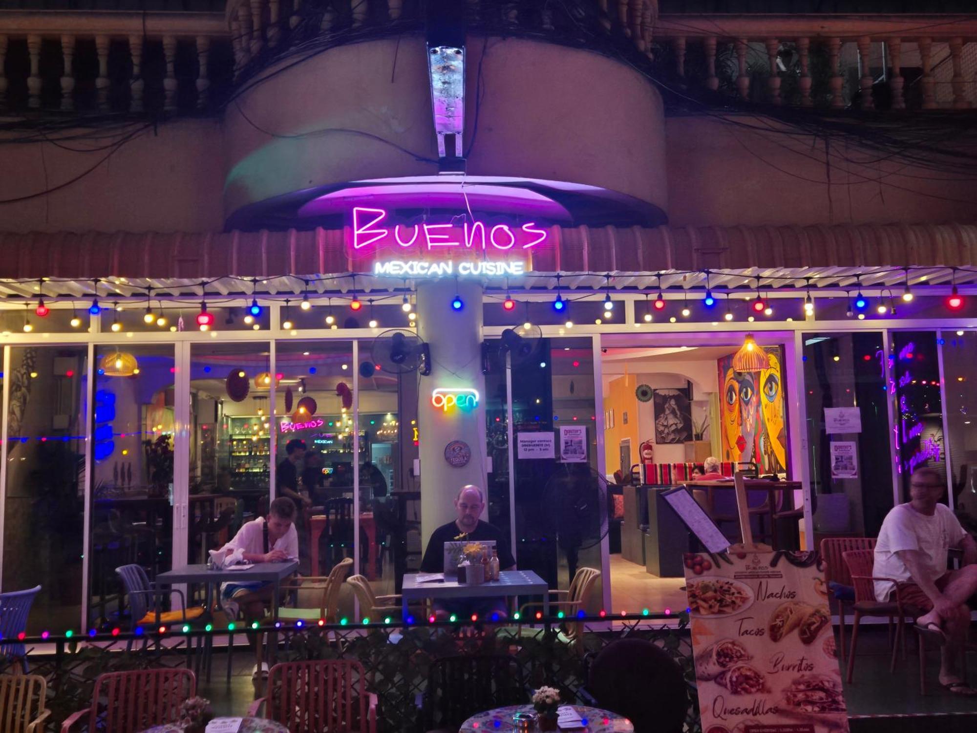 Dorothys Hotel Pattaya Exterior foto